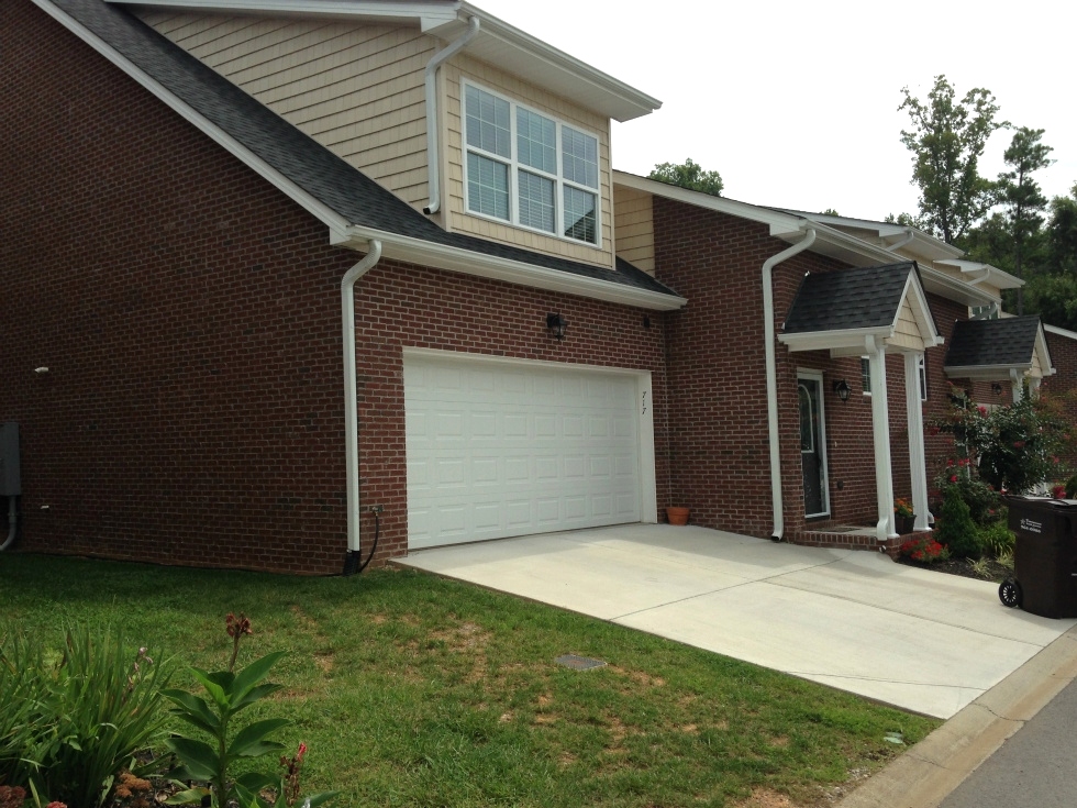 Subdivision Develper H. R. Davis Construction Comapny General Contractor Knoxville TN