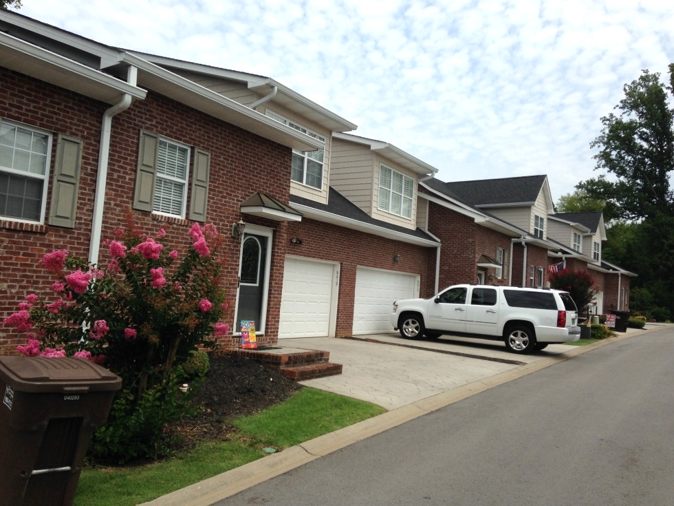 Subdivision Develper H. R. Davis Construction Comapny General Contractor Knoxville TN